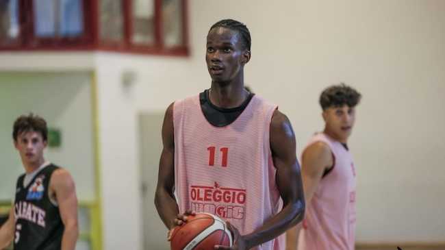 Niang omb