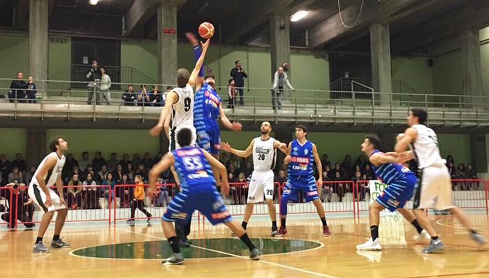 Cade col Crocetta la Vinavil Cipir per 69-61. Coach Fabbri: "Partita di carattere, ma troppi tiri sbagliati"