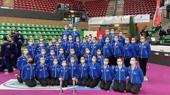 squadra al completo