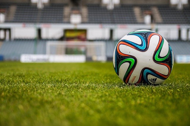 palla calcio campo