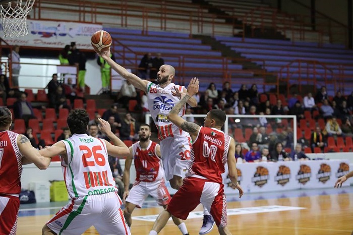 Superato l'ostacolo Pescara. La Paffoni è in semifinale di Coppa Italia